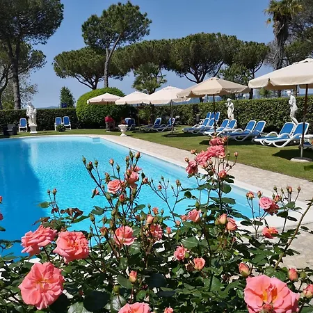 ホテル ロイヤル