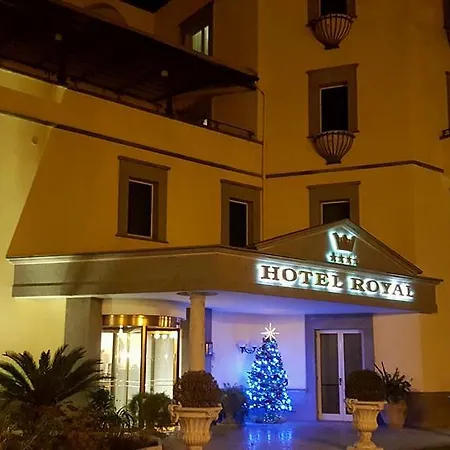 Royal Hotel