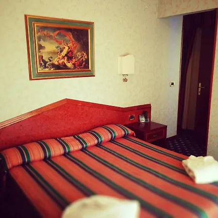 Hotel Royal 4*